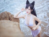 [Cosplay] Bu Dai Mao 不呆猫 & Lishi 抖娘 - Mastiff Beach Swimsuit 獒犬海边泳装
