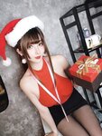 [Cosplay] COS福利rioko凉凉子 - 社畜的快乐圣诞节