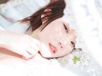 香草喵露露 - NO.001 玻璃房少女 [76P-1.1GB]