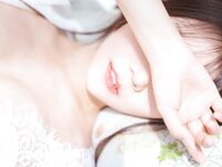 香草喵露露 - NO.001 玻璃房少女 [76P-1.1GB]