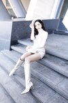[Cosplay] 王馨瑶 毛衣皮裙
