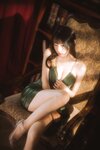 香草喵露露 - NO.045 杨枝甘露 绿色连衣裙 [45P1V-1.19GB]