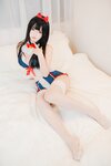 [Cosplay] 萝莉神楽板真冬之白丝猫娘