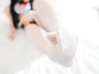 [Cosplay] 萝莉神楽板真冬之白丝猫娘