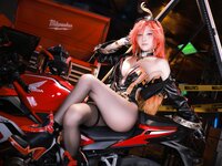 [Cosplay] 水淼aqua - 原神 玛薇卡
