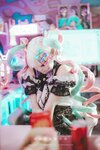 [Cosplay] 落落 – 升天 [48P-433.75 MB]