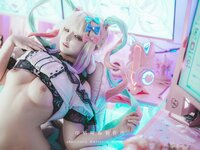 [Cosplay] 落落 – 升天 [48P-433.75 MB]