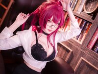 [Cosplay] Sally Dorasnow - Kafka OL