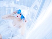 二佐Nisa - NO.033 雷姆白裙 [27P-31MB]