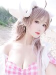 [Cosplay] 三度 69 — 小羊泳装