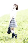 [Photobook] 小倉唯奈「可愛くてＨなカラダ」ギリギリ★あいどる倶楽部