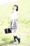 [Photobook] 小倉唯奈「可愛くてＨなカラダ」ギリギリ★あいどる倶楽部