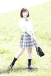 [Photobook] 小倉唯奈「可愛くてＨなカラダ」ギリギリ★あいどる倶楽部