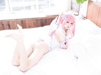 [Cosplay] 九柒喵 - 小护士针筒