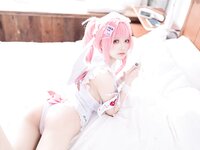 [Cosplay] 九柒喵 - 小护士针筒