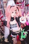 [Cosplay] Pyon Lay - Nicole Demara