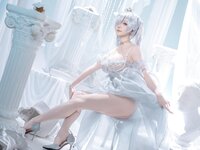 [Cosplay] 星之迟迟 - NIKKE 灰姑娘