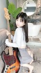 [Cosplay] Sakurai Ningning 桜井宁宁 - Guitar Sister 吉他妹妹