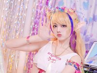 [Cosplay] Mubai Lu 目白鹿 - Elu 艾露
