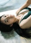 [Photobook] 2023.12.05 豊田ルナ写真集『Good to see Moon』