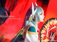 [Cosplay] 霜月shimo - NO.026 微博杂图 [1046P-384MB]