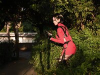 [Cosplay] 年年 - 艾达·年 [50P-233.92MB]