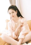 [Cosplay] 年年 - 初夏 [50P-7.39MB]
