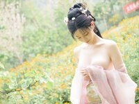 [Cosplay] 年年 - 海棠仙 [84P-342.4MB]