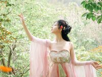 [Cosplay] 年年 - 海棠仙 [84P-342.4MB]