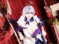 [Cosplay] 阿雪雪 - 崩坏：星穹铁道 知更鸟