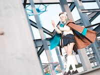 [Cosplay] KiKi 蓝小沂 - Arknights 明日方舟
