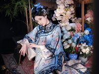 [Cosplay] 年年 - 丝兰陵 [71P-298MB]