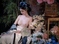 [Cosplay] 年年 - 丝兰陵 [71P-298MB]