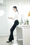 [Cosplay] 年年 - 实习秘书 [49P-4.29MB]