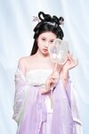[Cosplay] 年年 - 春日 [30P-225MB]