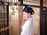 [Cosplay] 年年 - 广寒宫 [80P-686.24MB]