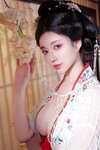 [Cosplay] 年年 - 广寒宫 [80P-686.24MB]