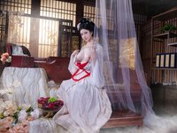 [Cosplay] 年年 - 广寒宫 [80P-686.24MB]
