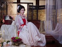[Cosplay] 年年 - 广寒宫 [80P-686.24MB]