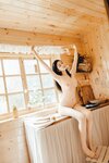 [Cosplay] 年年 - 橱窗 [50P-245.37MB]
