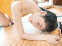 [Cosplay] 年年 - 邻家女孩 [40P-14.28MB]