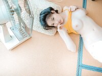 [Cosplay] 年年 - 邻家女孩 [40P-14.28MB]