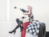 [Cosplay] KANEKO_咔喵 - 欧根亲王 赛车服