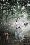 [Cosplay] 年年 - 爱丽丝仙境 [50P-218.40MB]