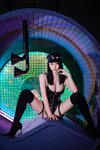 [Cosplay] 年年 - 黑丝女警 [42P-664MB]