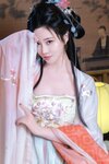 [Cosplay] 年年 - 霓裳 [50P-205.04MB]