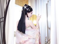[Cosplay] 年年 - 霓裳 [50P-205.04MB]