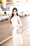 [Cosplay] 王馨瑶 - 白色丝袜