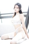 [Cosplay] 王馨瑶 - 白色丝袜