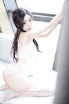[Cosplay] 王馨瑶 - 白色丝袜